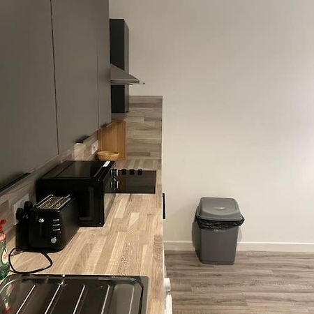 Modern 2 Bedroom City Apartment Glasgow Exterior photo